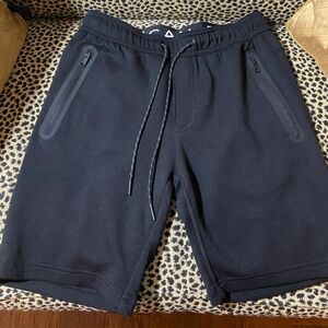 American eagle 24/7 8" Jogger Short NWOT 

Size small